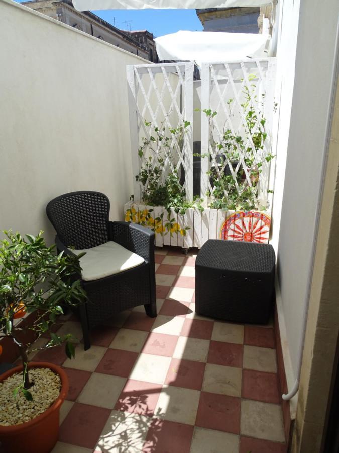 Sogno Etneo Bed & Breakfast คาตาเนีย ภายนอก รูปภาพ